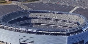 决赛场地！记者吐槽纽约大都会体育场交通：比赛期间走了1.2万步