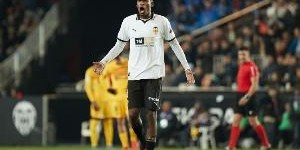 当地媒体：莫斯克拉决定不接受瓦伦续约提议，希望为阿森纳效力